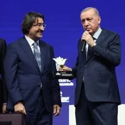 Alparslan Çakar Kimdir? Türk İş İnsanı Alpaslan Çakar'ın Yükselişi